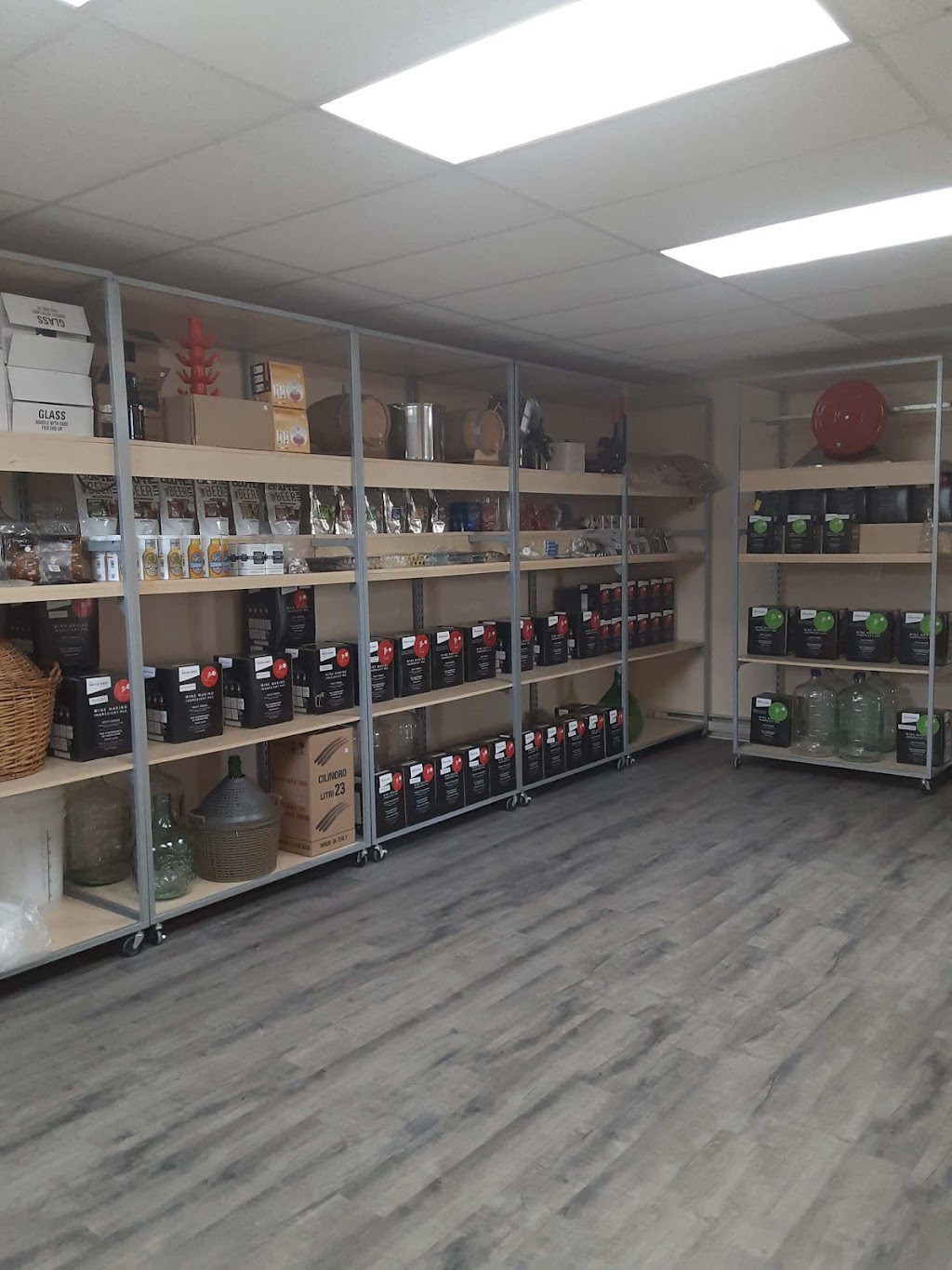 Lartisan assoiffé | 1140 Boulevard St Félicien Suite 110, Saint-Félicien, QC G8K 2X3, Canada | Phone: (581) 674-1236
