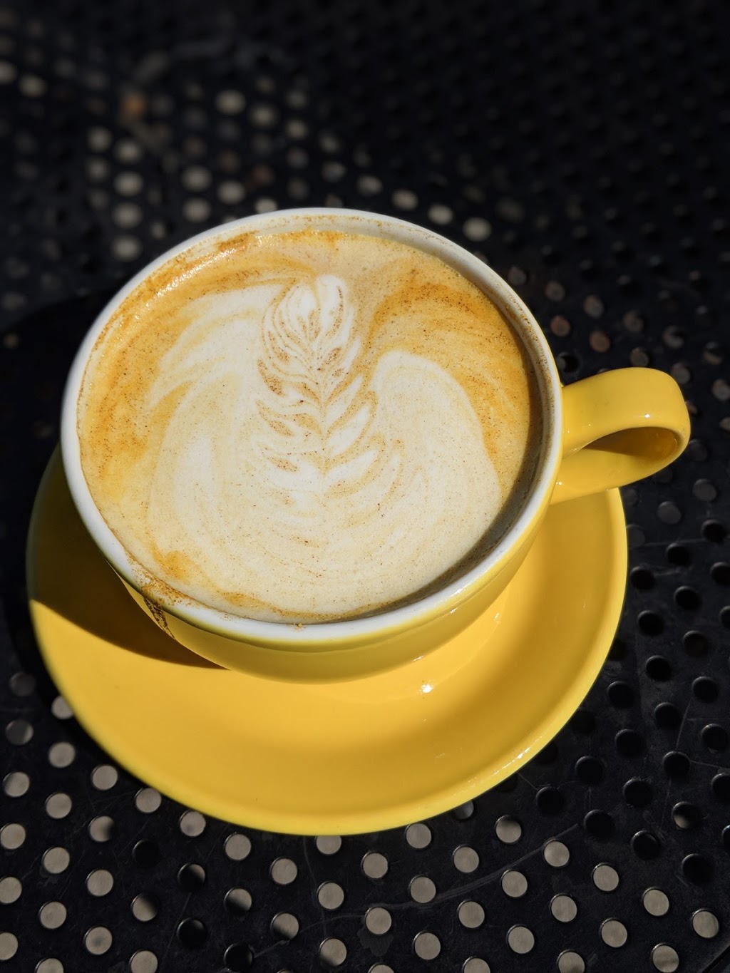 Blenz Coffee | 105 - 3900 Bayview St, Richmond, BC V7E 4R7, Canada | Phone: (604) 272-0777
