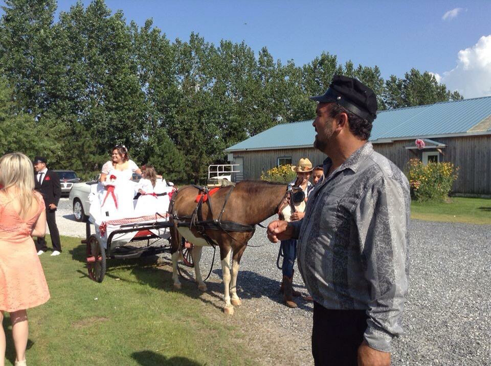 Salle champetre Sergio et Clo | 450 Rue Saint-Jean-Baptiste, Henryville, QC J0J 1E0, Canada | Phone: (450) 357-2932