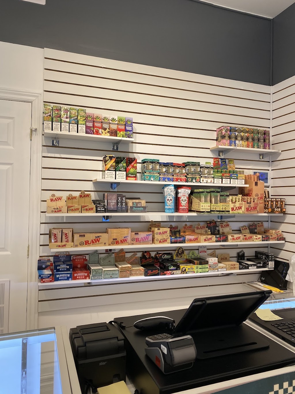 Best Cannabis - Port Hope | 68 Wellington St, Port Hope, ON L1A 4H7, Canada | Phone: (905) 885-0420