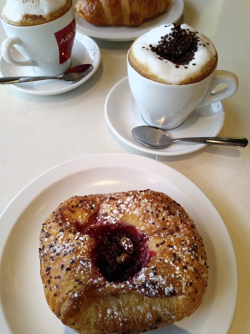 Pains & Saveurs | 2000 Av Victoria, Greenfield Park, QC J4V 1M6, Canada | Phone: (450) 486-1717