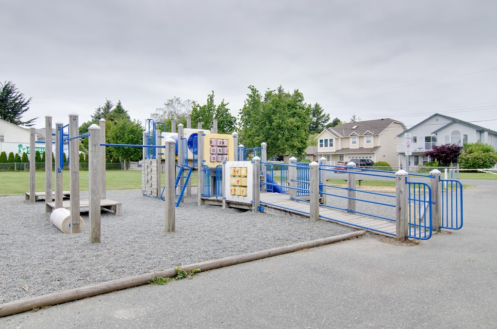 Greenglade Community Centre | 2151 Lannon Way, Sidney, BC V8L 3Z1, Canada | Phone: (250) 656-7055