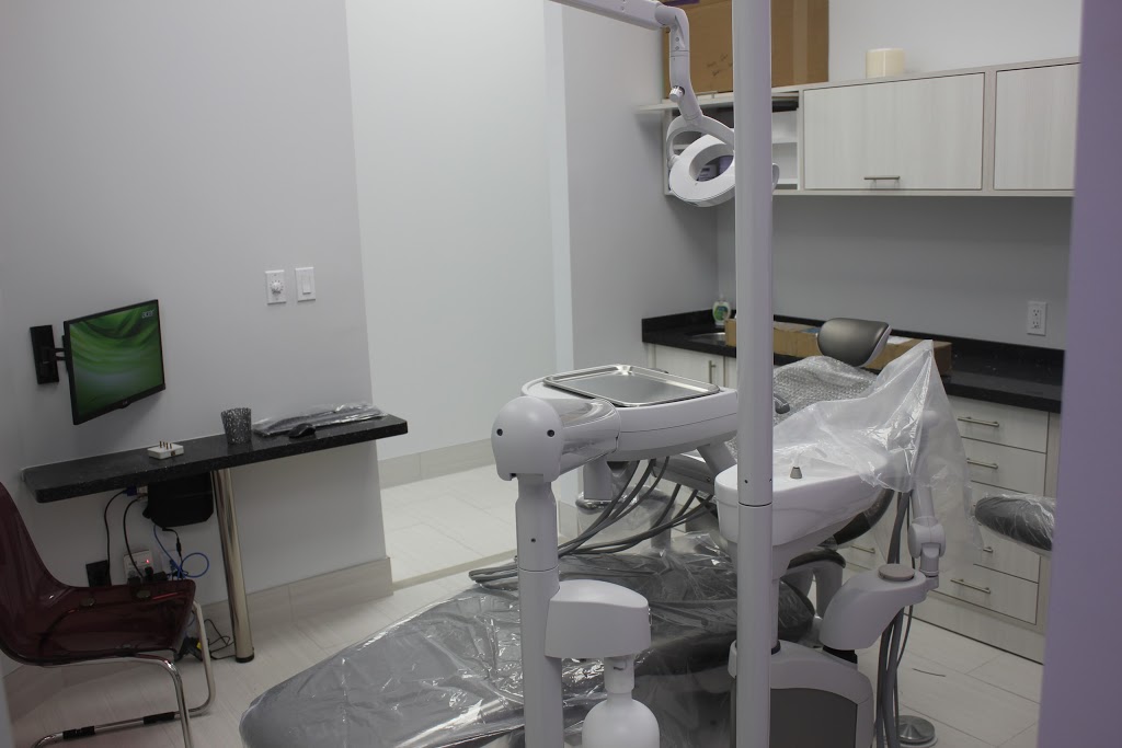 Parkside Village Dental | 515 Curran Place, Mississauga, ON L5B 0H4, Canada | Phone: (905) 232-0360