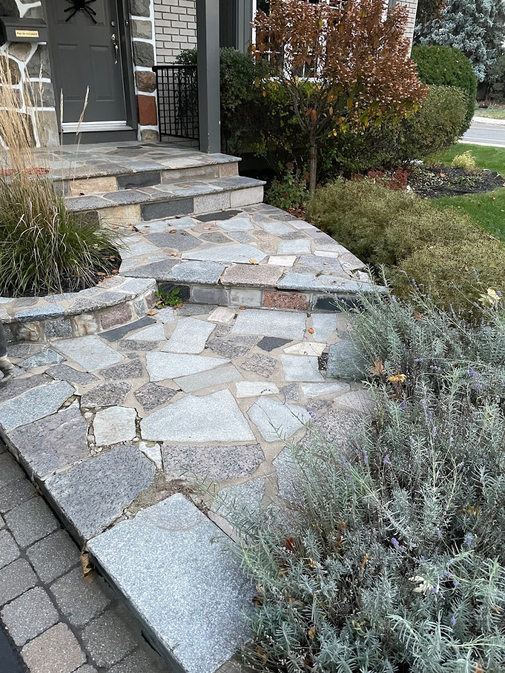 Pavé Morissette | 17 Rue des Écossais, Beauharnois, QC J6N 1Y7, Canada | Phone: (450) 692-0779