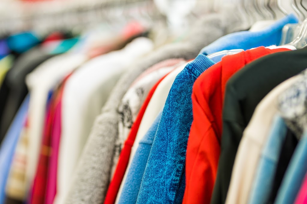 The Salvation Army Thrift Store | clothing store | 356 Kerr St, Oakville, ON L6K 3B8, Canada | 9058452351 OR +1 905-845-2351