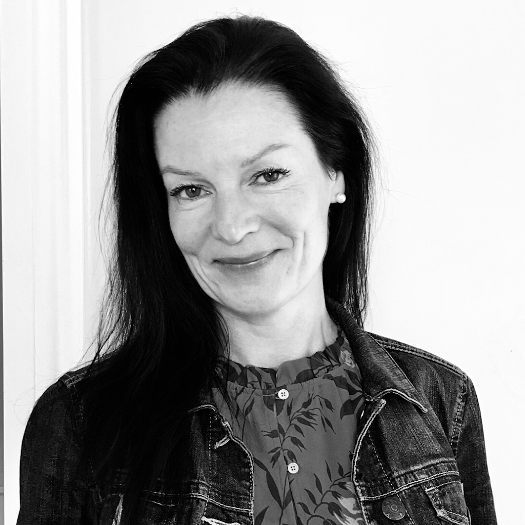 Alexandra Bond | 6568 Main St, Whitchurch-Stouffville, ON L4A 7W8, Canada | Phone: (647) 300-8685