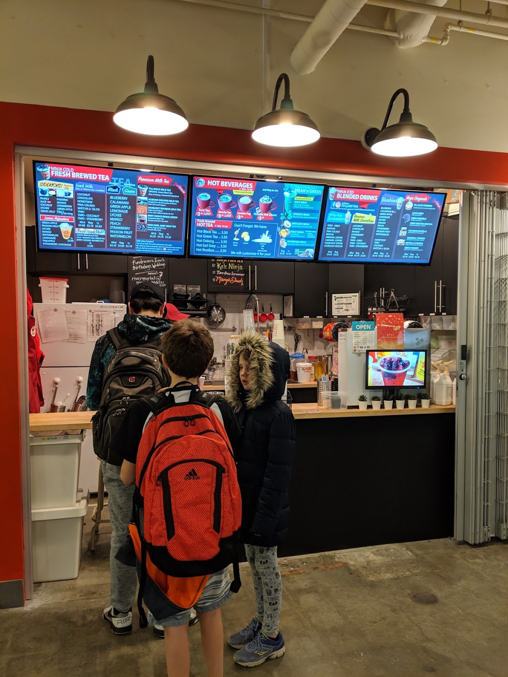 Ninja Bubble Tea Express | Unit 131 - 810 Quayside Drive Rivermarket, New Westminster, BC V3M 6B9, Canada