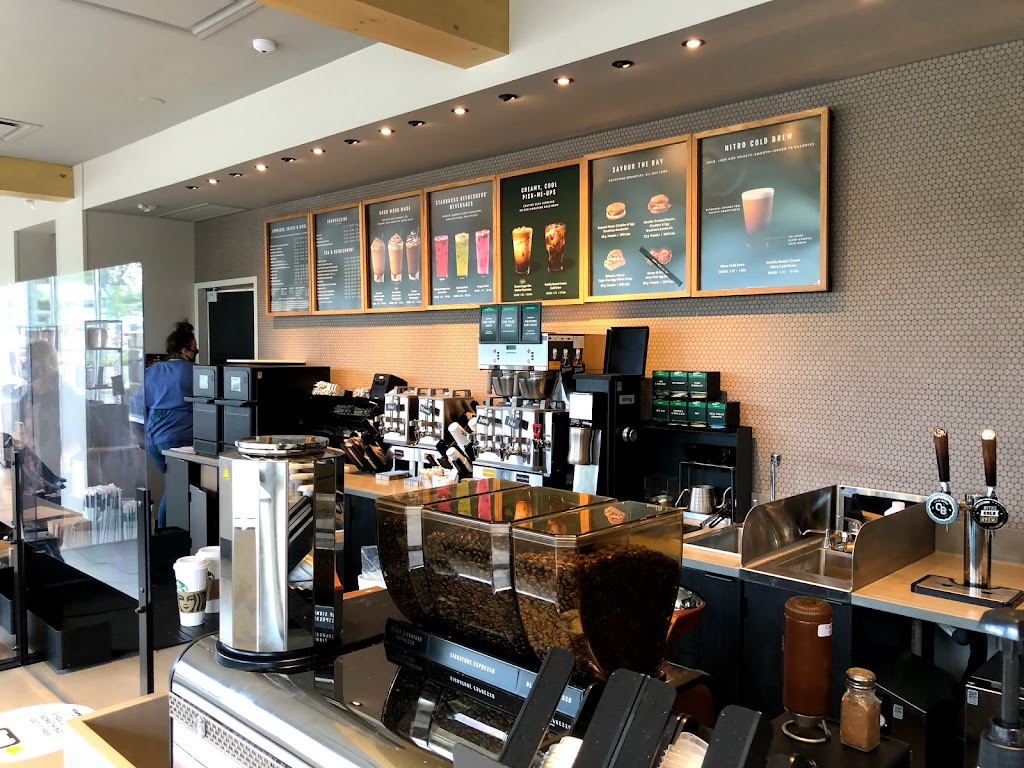Starbucks | 500 Muskoka District Road 118 West, Bracebridge, ON P1L 1T4, Canada | Phone: (705) 706-2104