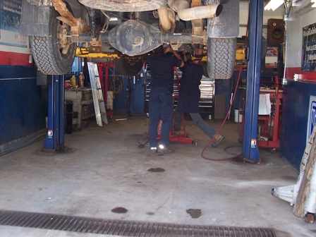 Butchart Automotive and Transmission Services Ltd | 343 David Winkler Pkwy, Neustadt, ON N0G 2M0, Canada | Phone: (519) 799-5353