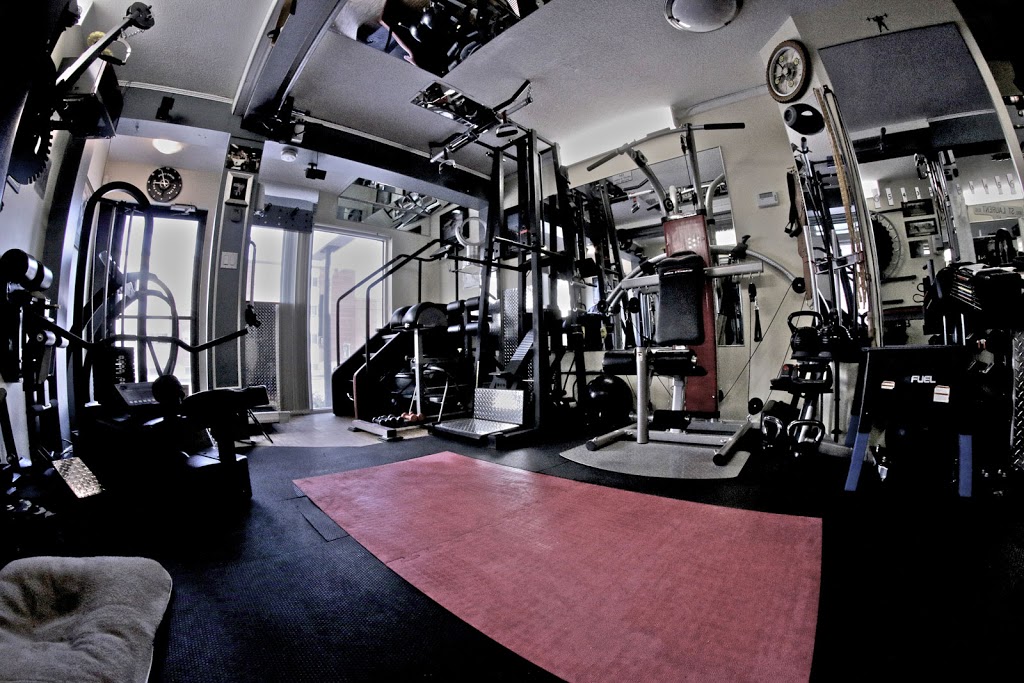 Studio Elite Fitness | 30 McArthur Ave, Vanier, ON K1L 6R2, Canada | Phone: (613) 277-3062