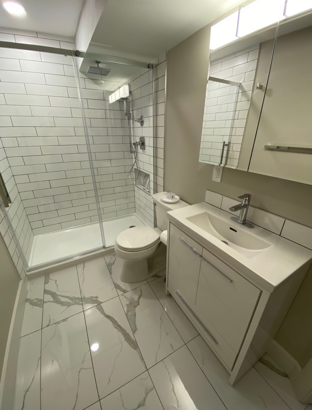 Bottega Homes | 5770 Keeping Cres SW, Edmonton, AB T6W 3N8, Canada | Phone: (780) 938-2533