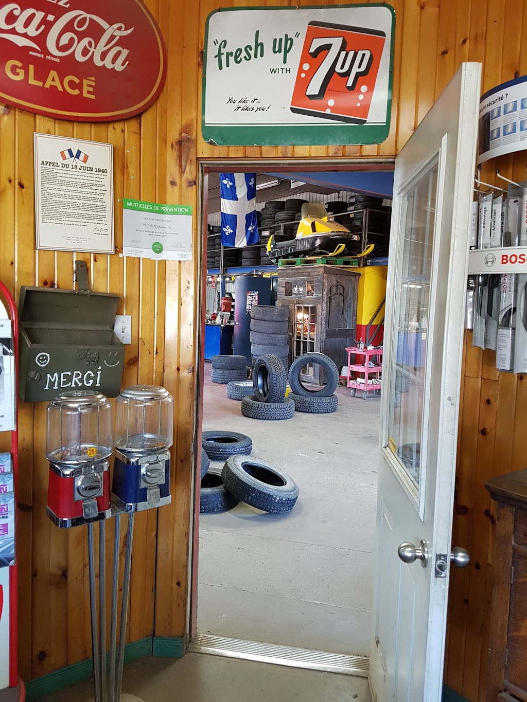 Tires Sabourin | 366 Av. Béthany, Lachute, QC J8H 4G8, Canada | Phone: (450) 562-6273