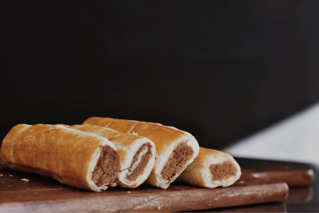Hamilton Meat Pie Co. | 854 King St W, Hamilton, ON L8S 1K3, Canada | Phone: (905) 769-8010