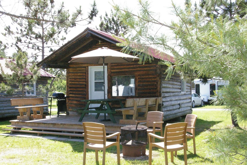 Camping Domaine Tournesol | 327 Chemin Brosseau, Cowansville, QC J2K 0B4, Canada | Phone: (450) 263-9515