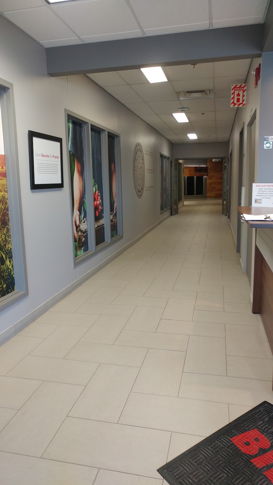 Service alimentaire Gordon Québec | 8000 Rue Armand-Viau #100, Québec, QC G2C 2E2, Canada | Phone: (418) 840-5600