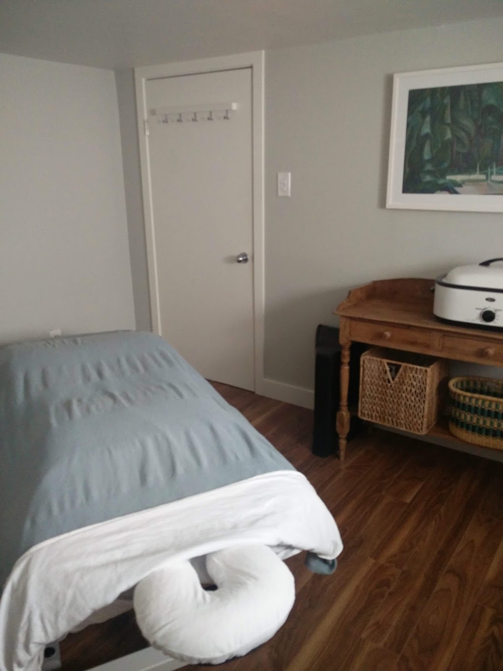 Sunrise Health Registered Massage Therapy | 795 Kaslo St, Vancouver, BC V5K 3Z5, Canada | Phone: (778) 840-7896