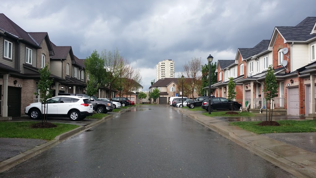 Daniels Group | 4542 Guildwood Way, Mississauga, ON L5R 4H7, Canada | Phone: (905) 501-0141