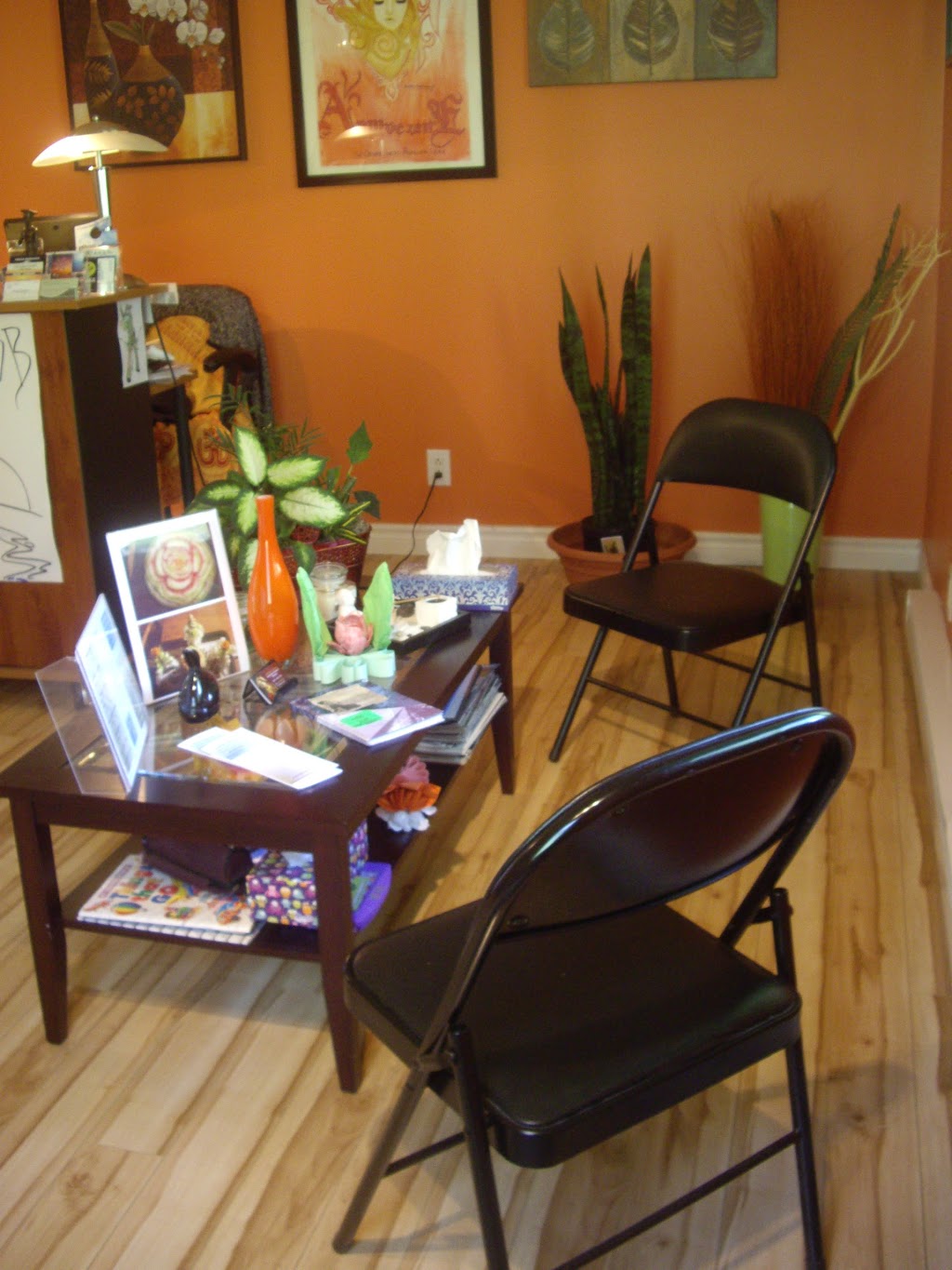 Lombrou-Massages | 74 Chemin du Bouton dOr A, Sainte-Anne-des-Lacs, QC J0R 1B0, Canada | Phone: (450) 602-0373