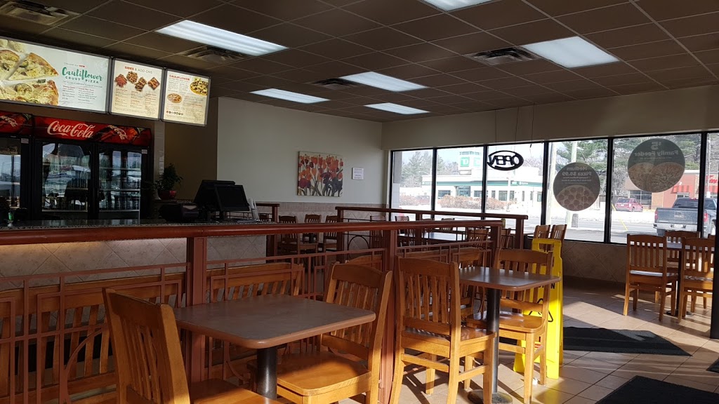 Pizza Pizza | 195 Mill St, Angus, ON L0M 1B0, Canada | Phone: (705) 424-1111