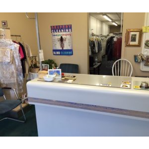 Royal Dry Cleaners | 2201 Brant St #14, Burlington, ON L7P 3N8, Canada | Phone: (905) 335-9311