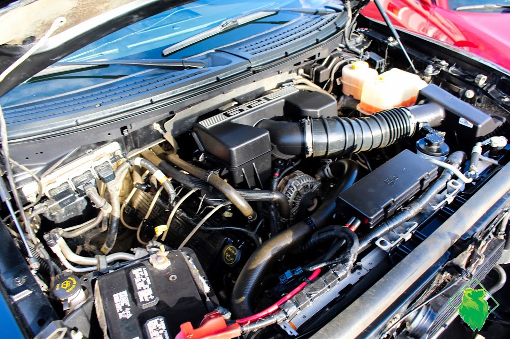 Niagara Car Care Centre | 455 Merritt St, St. Catharines, ON L2P 1P2, Canada | Phone: (905) 650-2273
