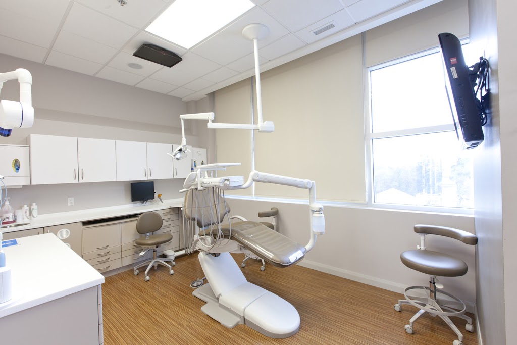 Impressions Dental | 9306 Bathurst St #203, Maple, ON L6A 4N9, Canada | Phone: (905) 417-6363