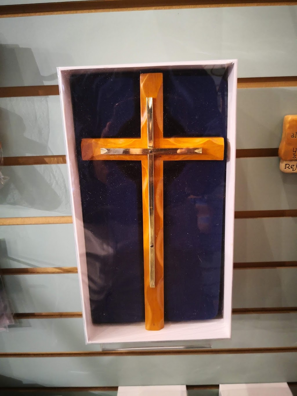Benders Christian Store | 8550 Sheridan Dr, Williamsville, NY 14221, USA | Phone: (716) 633-5757