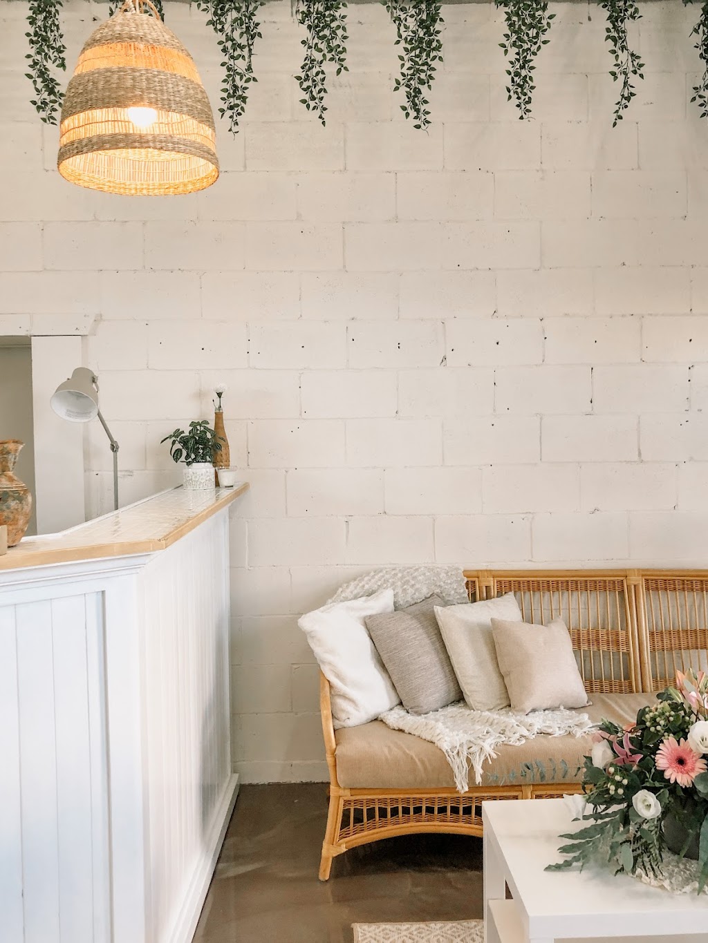 LÉtincelle Beauté | 17380 Rue de la Paix #154, Mirabel, QC J7J 1B1, Canada | Phone: (514) 231-8838