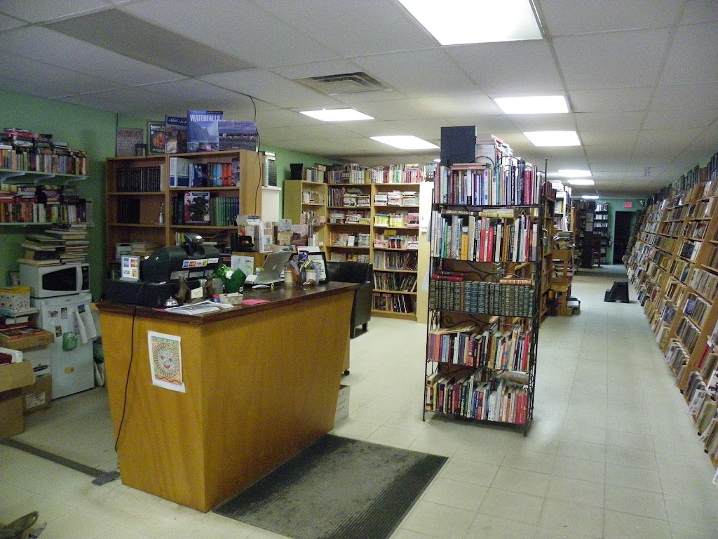 Rivendell Books | 165 Wellington St W, Barrie, ON L4N 1L1, Canada | Phone: (705) 722-4884