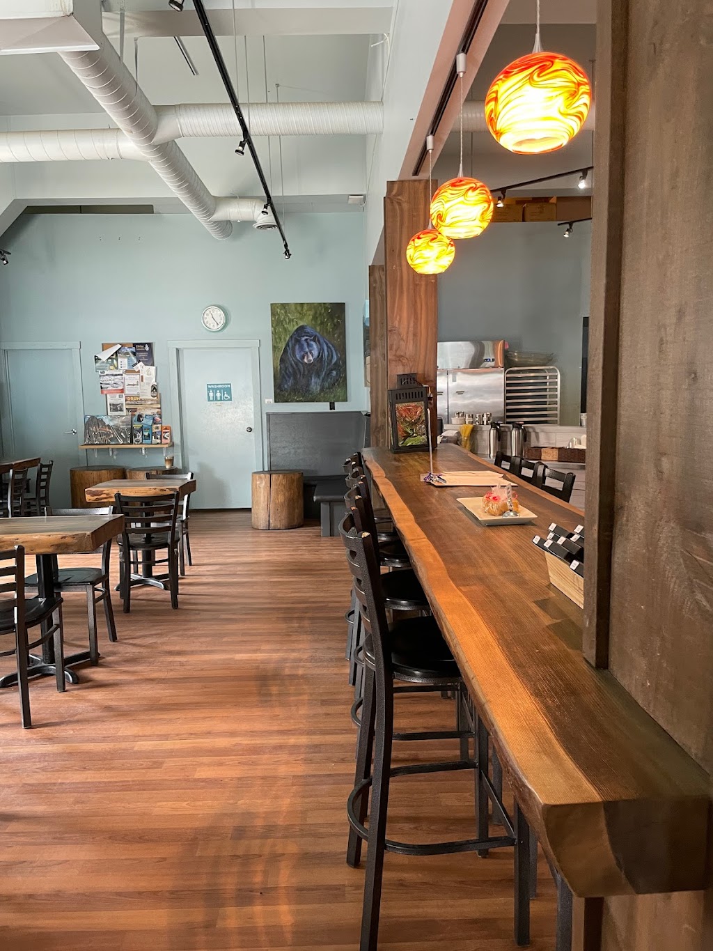 Big Horn Cafe | 7527 Main St W, Radium Hot Springs, BC V0A 1M0, Canada | Phone: (403) 861-2978