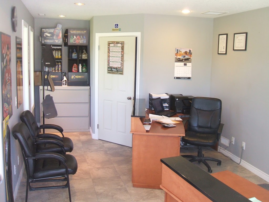 Arndts Doug Auto Body | 29 Elm St, Drayton, ON N0G 1P0, Canada | Phone: (519) 638-5512