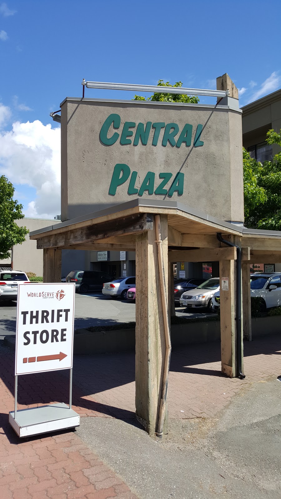 WorldServe Thrift Store White Rock | 1524 Foster St, White Rock, BC V4B 3X8, Canada | Phone: (778) 294-6800