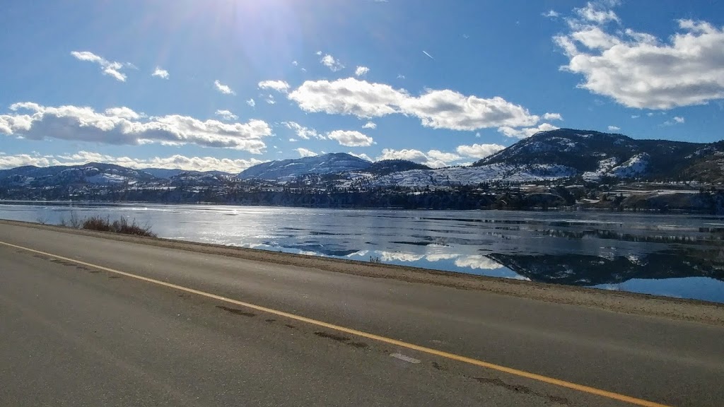 Gods Mountain Crest Chalet | 4898 Lakeside Rd, Penticton, BC V2A 8W6, Canada | Phone: (888) 762-9253