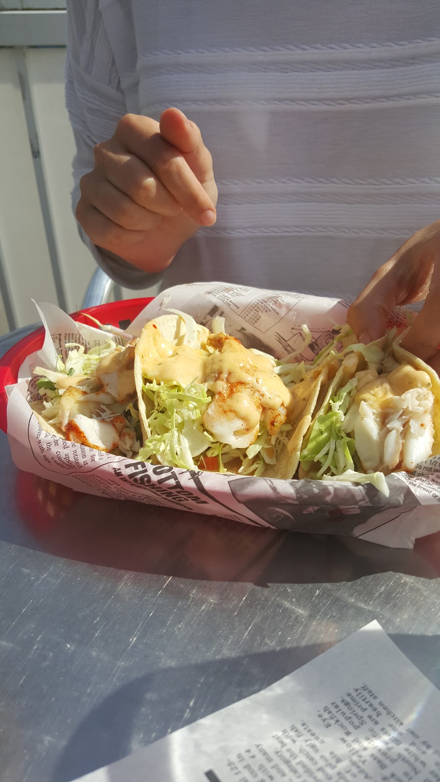 Hooked Fish Bar | 12157 Beecher St, Surrey, BC V4A 3G2, Canada | Phone: (604) 542-4665
