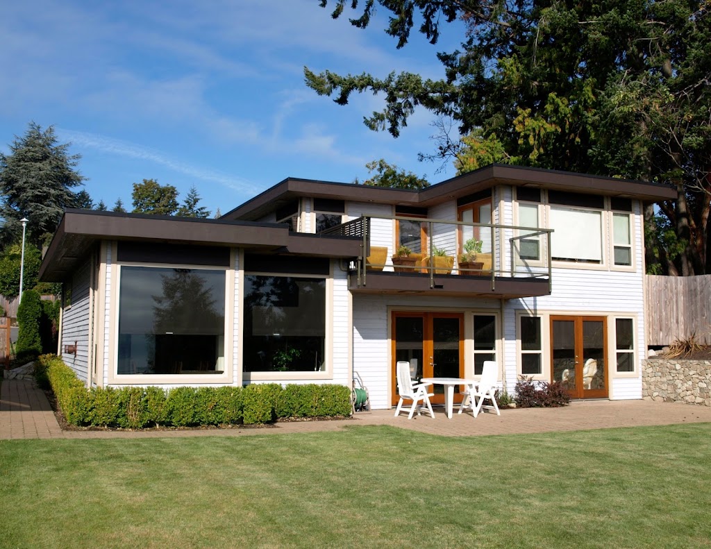 Top Coat Painting | 1822 Serenity Pl, Victoria, BC V8N 6K2, Canada | Phone: (250) 385-0478