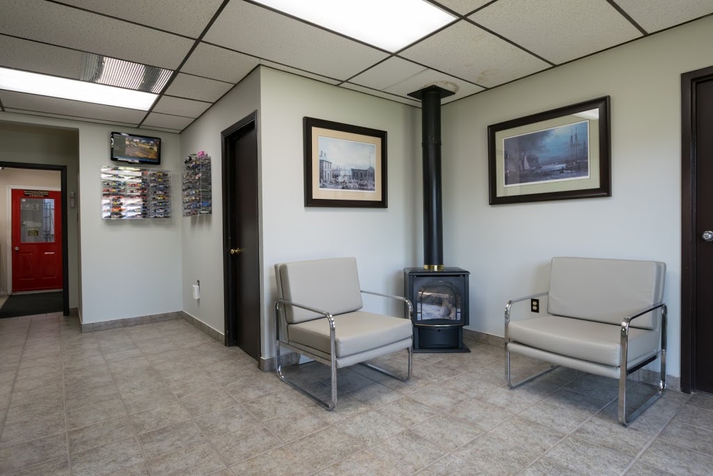 City Collision | 61 Sterns Ct, Dartmouth, NS B3B 1W7, Canada | Phone: (902) 468-3368