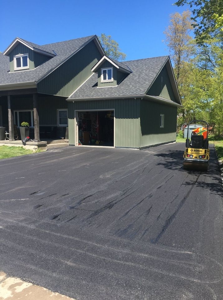 C&B Excavating & Paving | 41438 Overholt Rd, Wainfleet, ON L0S 1V0, Canada | Phone: (905) 541-6422