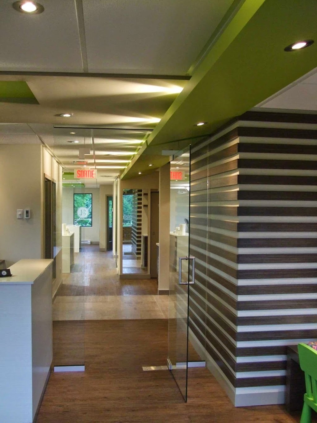 G&L Orthodontistes | 150 Bd de Montarville #201, Boucherville, QC J4B 6N1, Canada | Phone: (450) 274-1131