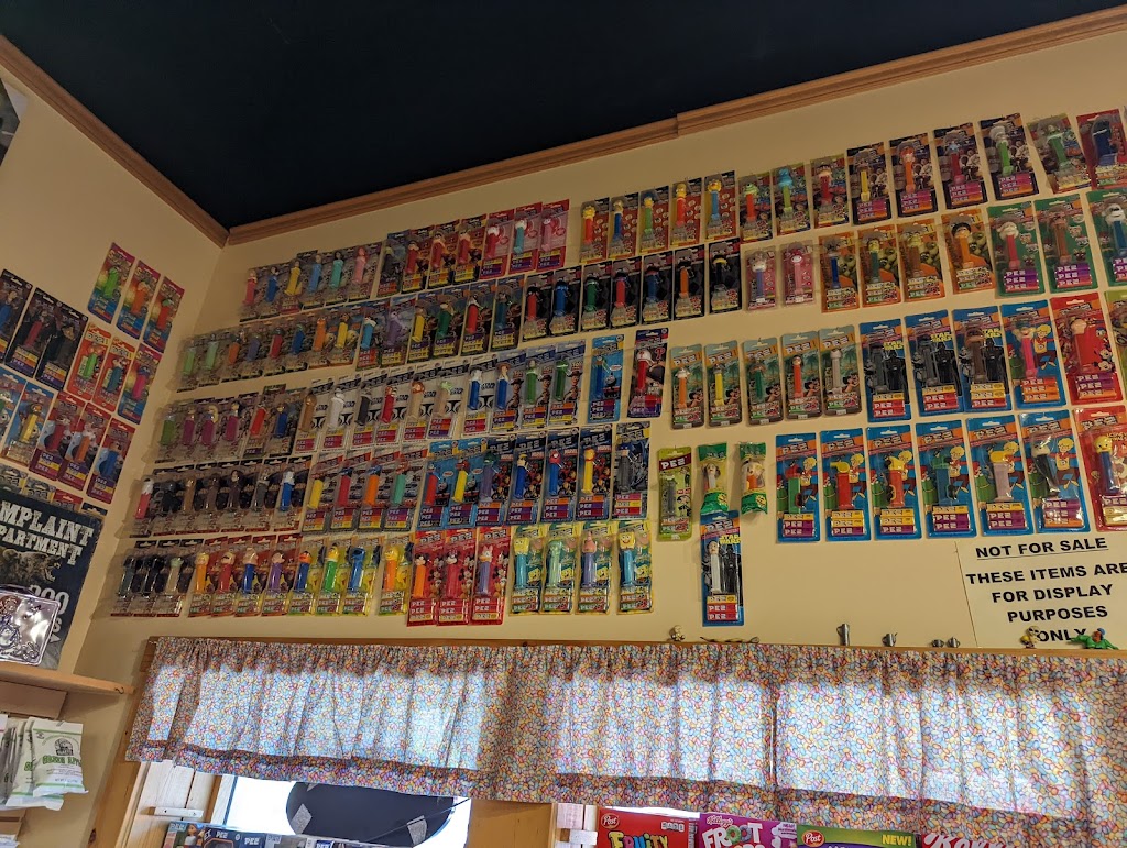 Olde Tyme Candy Shoppe Radium | 7527 Main St W #5, Radium Hot Springs, BC V0A 1M0, Canada | Phone: (250) 347-6878