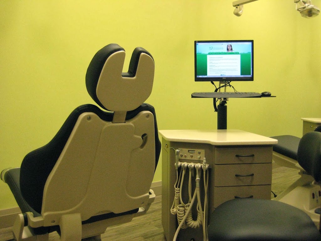 Meadowlands Orthodontics | 35 Stone Church Rd #4, Ancaster, ON L9K 1S5, Canada | Phone: (905) 648-1887