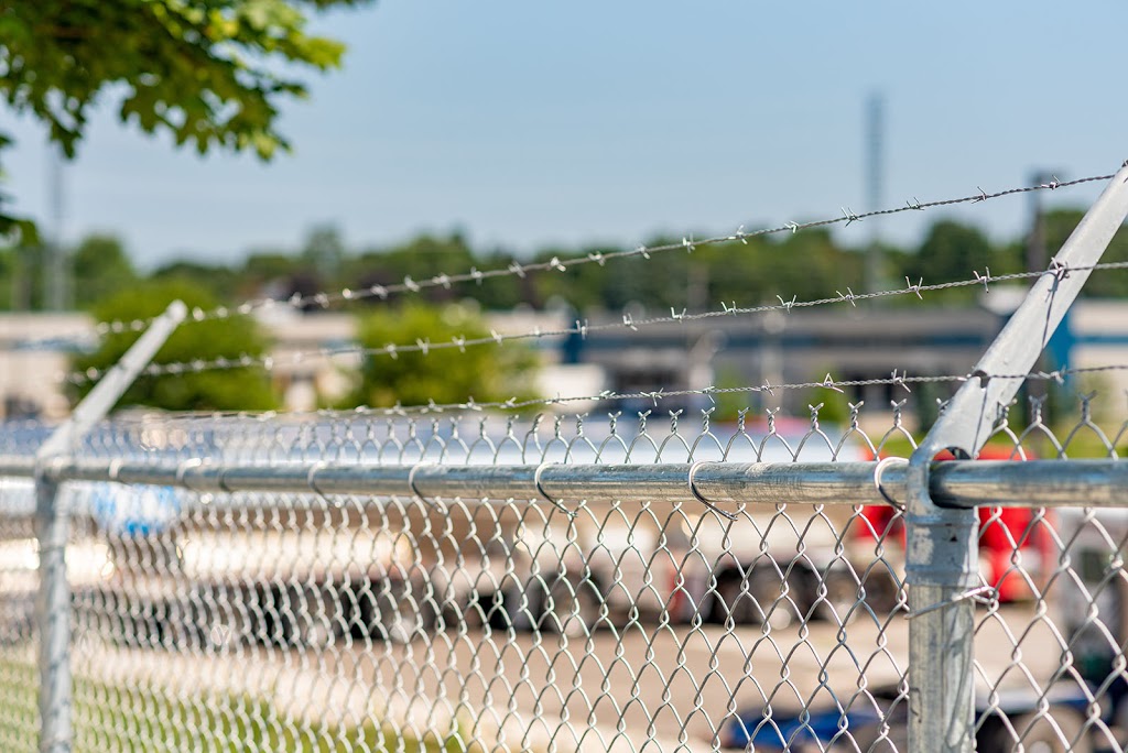 In-Line Fence | 405121 Beaconsfield Rd, Burgessville, ON N0J 1C0, Canada | Phone: (226) 228-3757