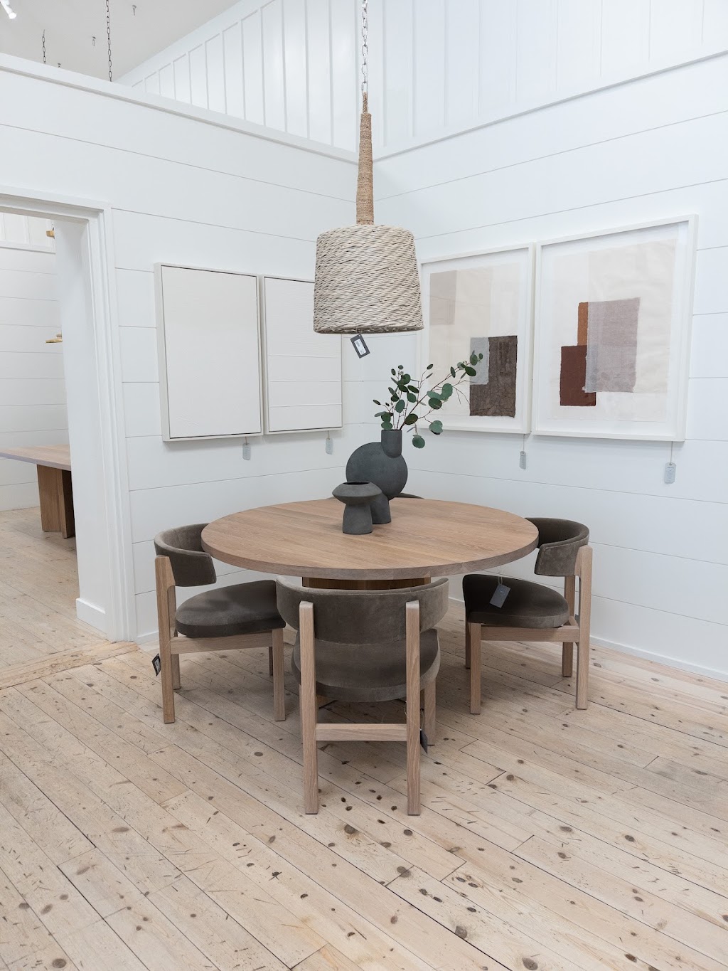 Muskoka Living Interiors | 3655 Muskoka District Road 118 West, Port Carling, ON P0B 1J0, Canada | Phone: (705) 765-6840