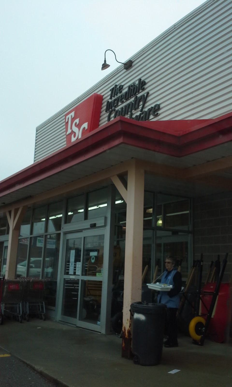 TSC Stores | 295 Queensway West, Simcoe, ON N3Y 2M9, Canada | Phone: (519) 428-0430