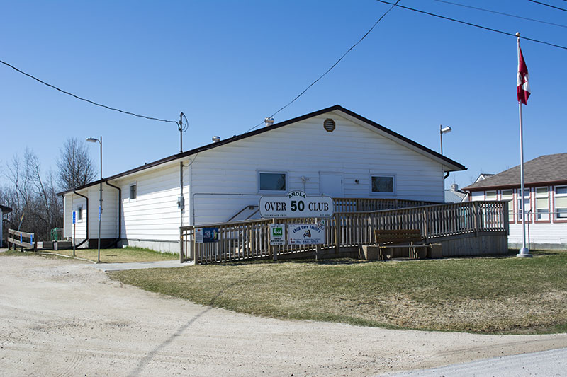 Anola Over 50 Club | 733 Wieser Crescent, Anola, MB R0E 0A0, Canada | Phone: (204) 866-3622