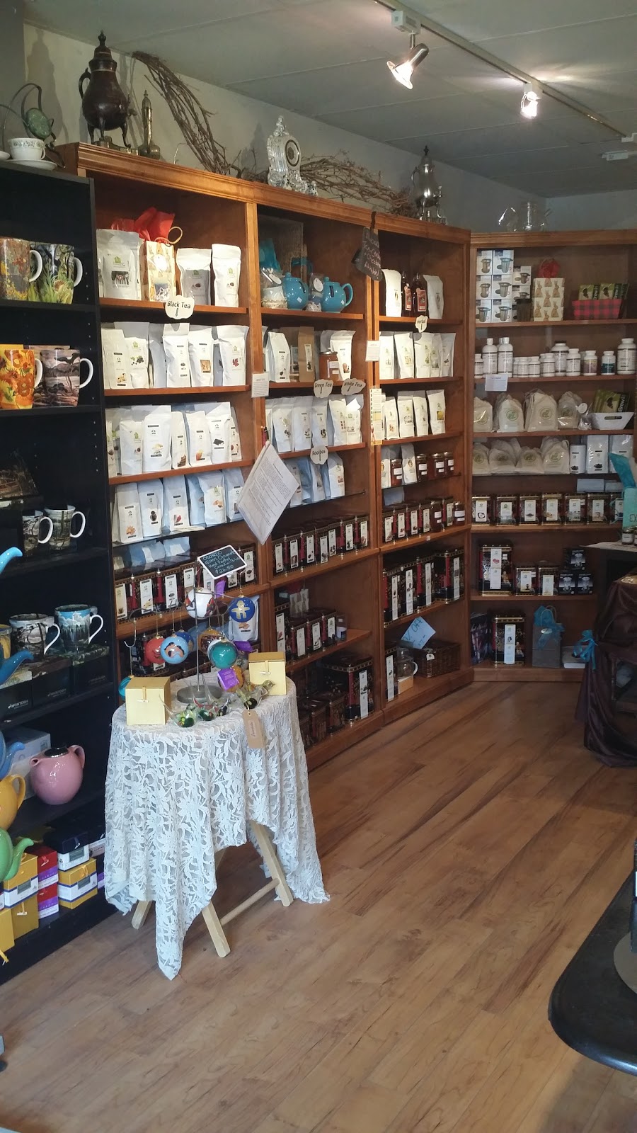 Chocolate Rabbit | 11 Queen St, Lakefield, ON K0L 2H0, Canada | Phone: (705) 652-8884