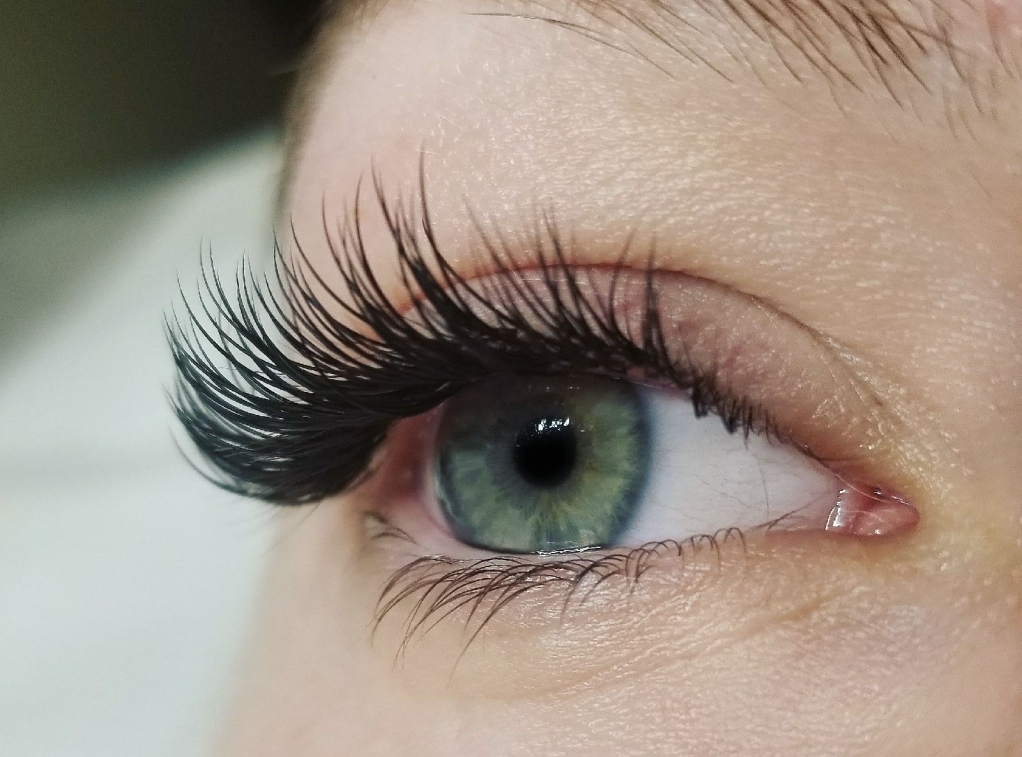 London Lash Company | 14125 Belmont Rd, Belmont, ON N0L 1B0, Canada | Phone: (519) 777-4105