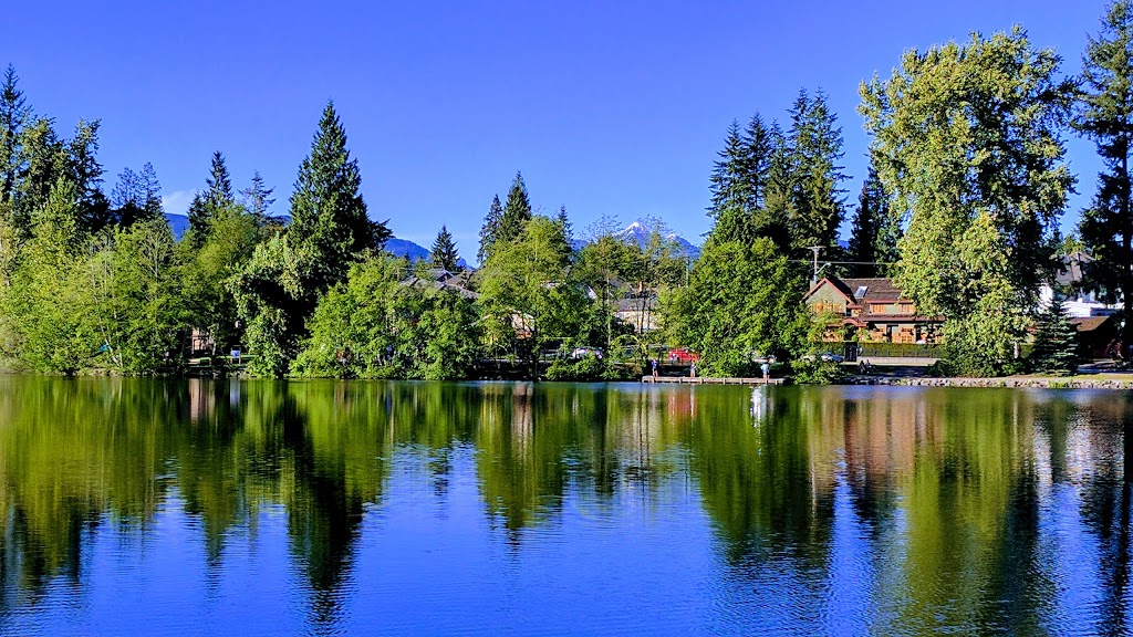 Como Lake Park | 700 Gatensbury St, Coquitlam, BC V3J 5G8, Canada | Phone: (604) 927-3000