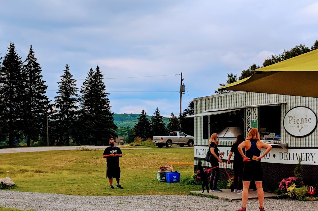 Picnic Bistro to go | Hwy 60 E, Grandview Dr N, Huntsville, ON P1H 1C1, Canada | Phone: (705) 349-0346