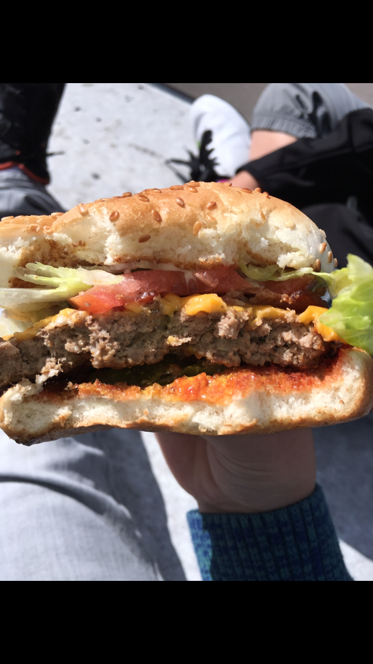 A&W Canada | 963 Central Ave, Greenwood, NS B0P 1N0, Canada | Phone: (902) 765-8113