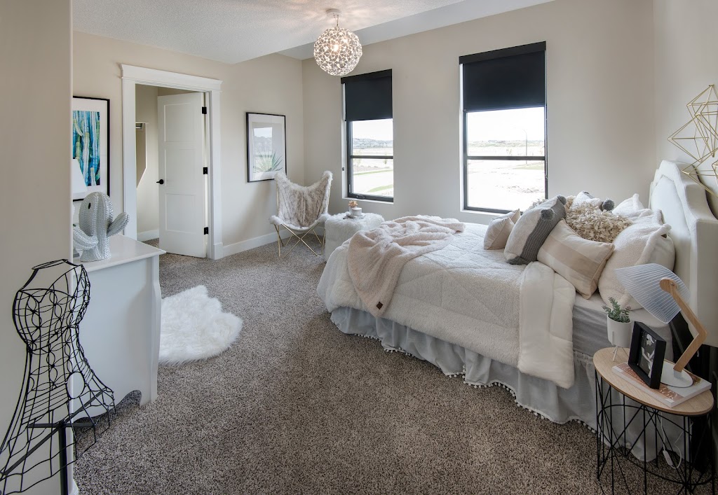 McKee Homes Coopers Crossing Sales Centre | 604 Reynolds Cres SW, Airdrie, AB T4B 2R9, Canada | Phone: (403) 948-4635